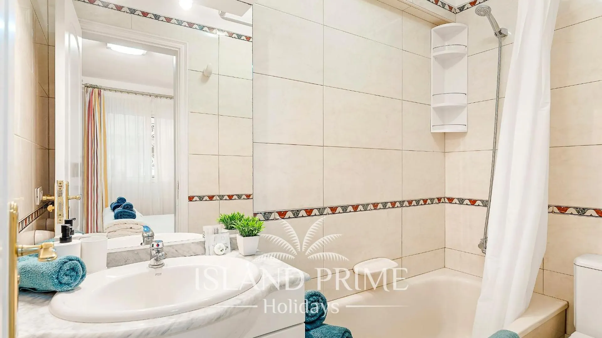 3X Bedroom With Heated Pool Holiday Og101 San Miguel de Abona Appartamento